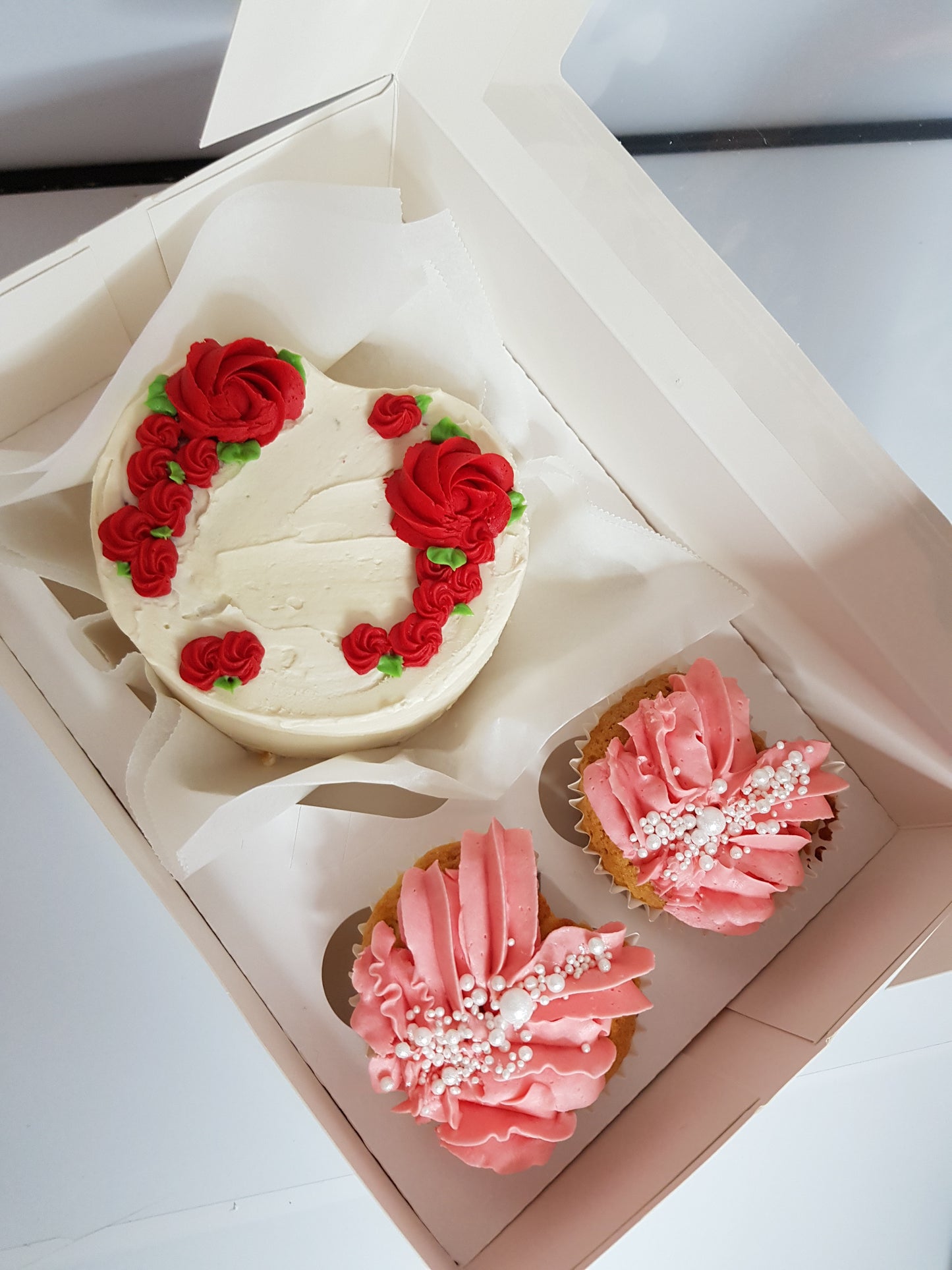 Valentines Heart cake and cupcakes