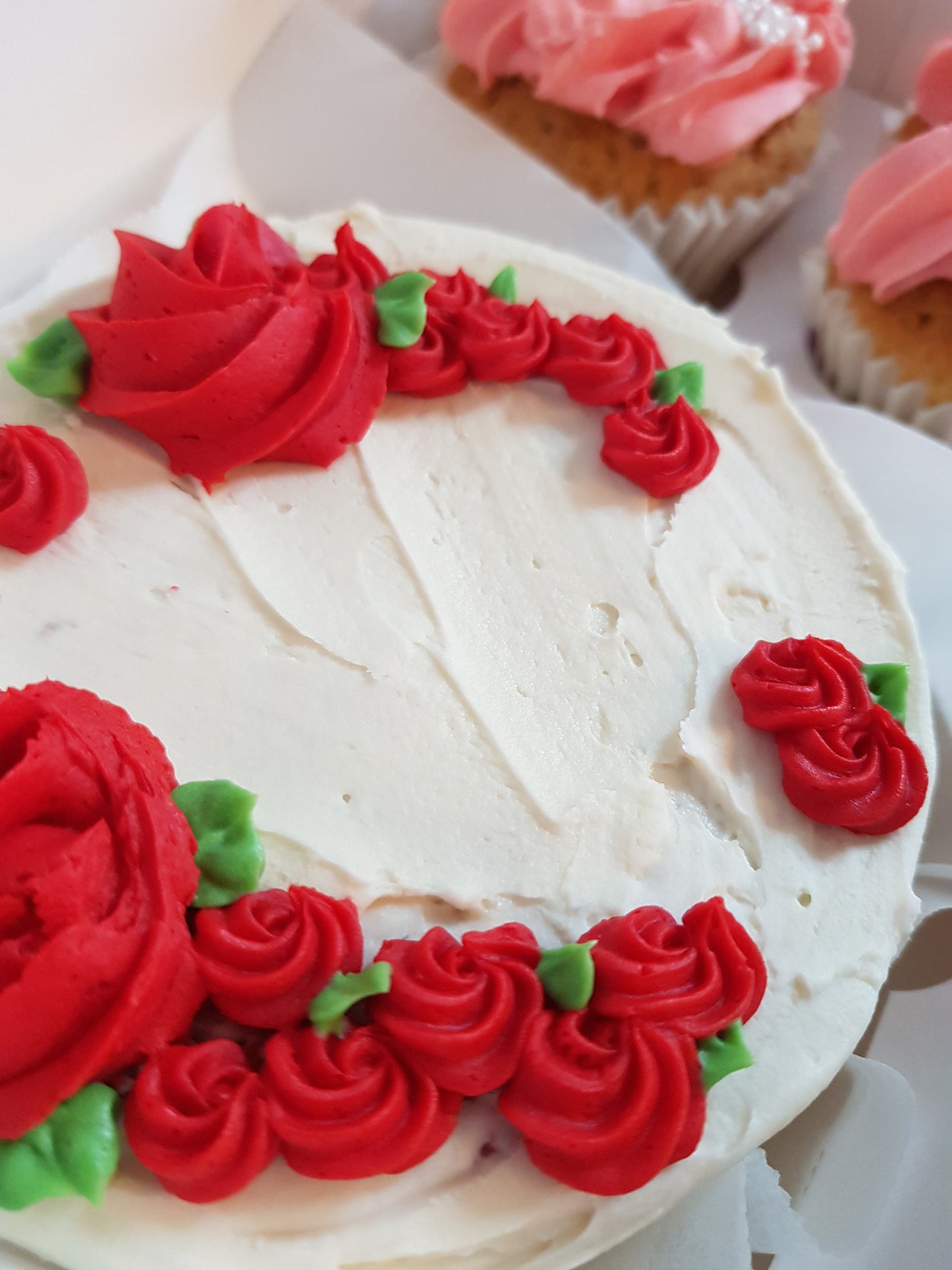 Valentines Heart cake and cupcakes
