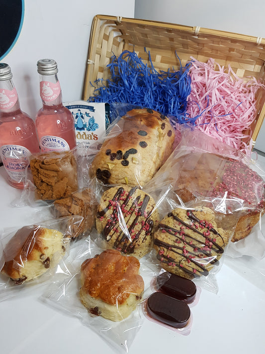 Mothers day Luxury Basket